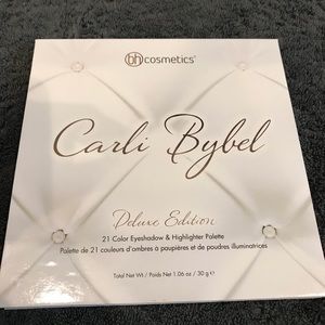 Carli Bybel palette